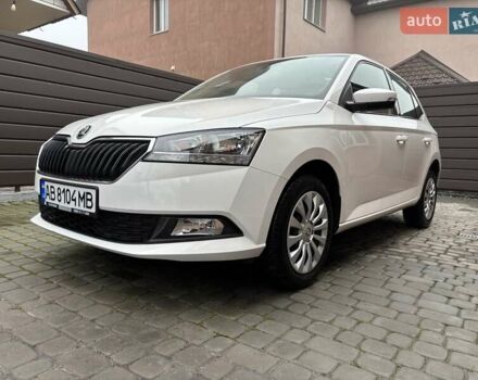 Белый Шкода Фабия, объемом двигателя 1 л и пробегом 103 тыс. км за 8700 $, фото 2 на Automoto.ua