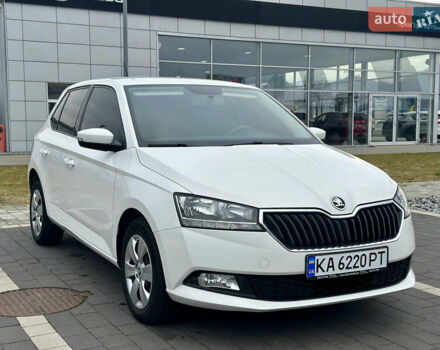 Белый Шкода Фабия, объемом двигателя 1 л и пробегом 131 тыс. км за 8499 $, фото 20 на Automoto.ua