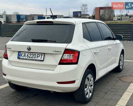 Белый Шкода Фабия, объемом двигателя 1 л и пробегом 131 тыс. км за 8499 $, фото 15 на Automoto.ua