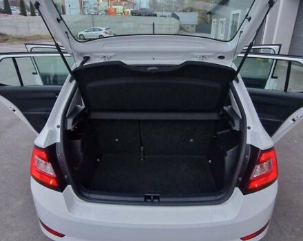 Білий Шкода Фабія, об'ємом двигуна 1 л та пробігом 106 тис. км за 8400 $, фото 23 на Automoto.ua