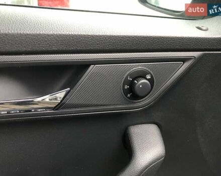 Белый Шкода Фабия, объемом двигателя 1 л и пробегом 106 тыс. км за 8000 $, фото 8 на Automoto.ua