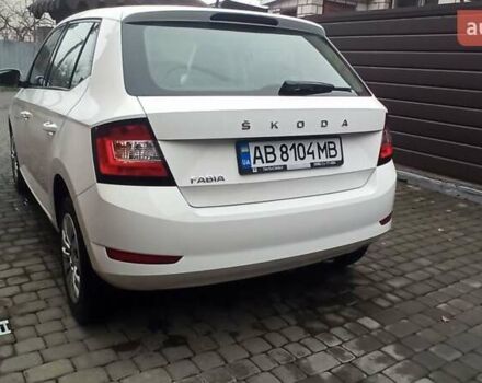 Белый Шкода Фабия, объемом двигателя 1 л и пробегом 92 тыс. км за 8700 $, фото 5 на Automoto.ua