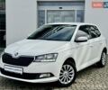 Белый Шкода Фабия, объемом двигателя 1 л и пробегом 184 тыс. км за 8750 $, фото 1 на Automoto.ua
