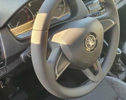 Білий Шкода Фабія, об'ємом двигуна 1 л та пробігом 105 тис. км за 8500 $, фото 11 на Automoto.ua