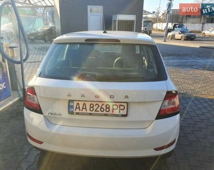 Білий Шкода Фабія, об'ємом двигуна 1 л та пробігом 105 тис. км за 8500 $, фото 3 на Automoto.ua