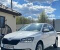 Белый Шкода Фабия, объемом двигателя 1 л и пробегом 106 тыс. км за 8550 $, фото 1 на Automoto.ua