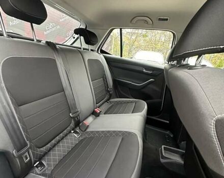 Белый Шкода Фабия, объемом двигателя 1 л и пробегом 120 тыс. км за 8300 $, фото 17 на Automoto.ua