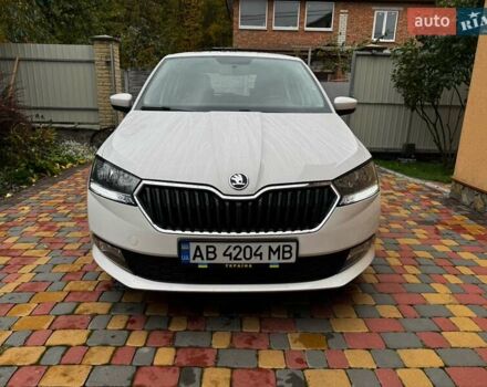 Білий Шкода Фабія, об'ємом двигуна 1 л та пробігом 95 тис. км за 8800 $, фото 1 на Automoto.ua