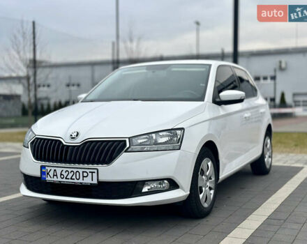 Белый Шкода Фабия, объемом двигателя 1 л и пробегом 131 тыс. км за 8499 $, фото 5 на Automoto.ua