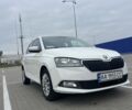 Шкода Фабия 2019 в Сумах на Automoto.ua Белый Шкода Фабия, объемом двигателя 1 л и пробегом 100 тыс. км за 7800 $, фото 1 на Automoto.ua