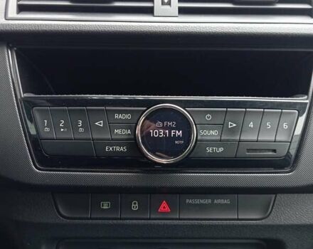 Белый Шкода Фабия, объемом двигателя 1 л и пробегом 94 тыс. км за 8200 $, фото 14 на Automoto.ua