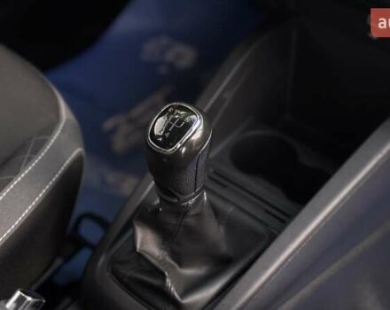 Белый Шкода Фабия, объемом двигателя 1 л и пробегом 146 тыс. км за 8880 $, фото 40 на Automoto.ua