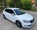 Белый Шкода Фабия, объемом двигателя 1 л и пробегом 155 тыс. км за 8499 $, фото 12 на Automoto.ua