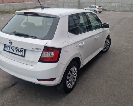 Білий Шкода Фабія, об'ємом двигуна 1 л та пробігом 106 тис. км за 8400 $, фото 5 на Automoto.ua