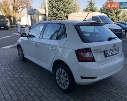 Белый Шкода Фабия, объемом двигателя 1 л и пробегом 98 тыс. км за 8700 $, фото 6 на Automoto.ua