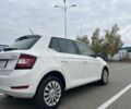 Шкода Фабия 2019 в Сумах на Automoto.ua Белый Шкода Фабия, объемом двигателя 1 л и пробегом 100 тыс. км за 7800 $, фото 3 на Automoto.ua