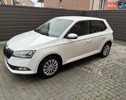 Белый Шкода Фабия, объемом двигателя 1 л и пробегом 103 тыс. км за 8700 $, фото 3 на Automoto.ua