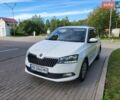 Белый Шкода Фабия, объемом двигателя 1 л и пробегом 98 тыс. км за 7999 $, фото 1 на Automoto.ua