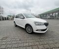Белый Шкода Фабия, объемом двигателя 1 л и пробегом 144 тыс. км за 8000 $, фото 3 на Automoto.ua