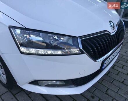 Белый Шкода Фабия, объемом двигателя 1 л и пробегом 98 тыс. км за 8700 $, фото 24 на Automoto.ua