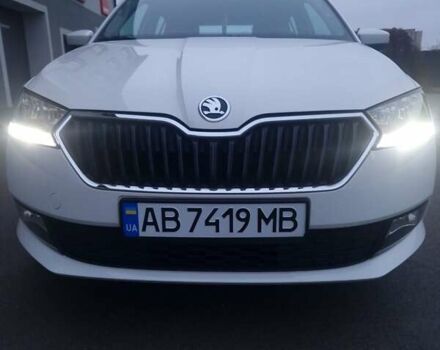 Білий Шкода Фабія, об'ємом двигуна 1 л та пробігом 106 тис. км за 8400 $, фото 54 на Automoto.ua
