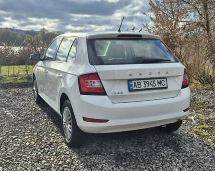 Белый Шкода Фабия, объемом двигателя 1 л и пробегом 93 тыс. км за 9300 $, фото 4 на Automoto.ua