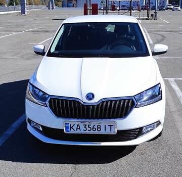 Шкода Фабия 2020 в Киеве на Automoto.ua Белый Шкода Фабия, объемом двигателя 1 л и пробегом 66 тыс. км за 11000 $, фото 6 на Automoto.ua