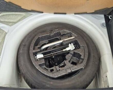 Белый Шкода Фабия, объемом двигателя 1 л и пробегом 93 тыс. км за 9300 $, фото 14 на Automoto.ua