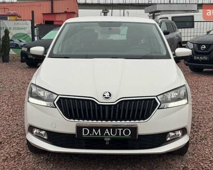 Белый Шкода Фабия, объемом двигателя 1 л и пробегом 67 тыс. км за 8999 $, фото 1 на Automoto.ua