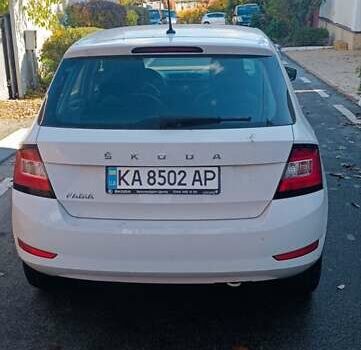 Белый Шкода Фабия, объемом двигателя 1 л и пробегом 87 тыс. км за 9800 $, фото 8 на Automoto.ua