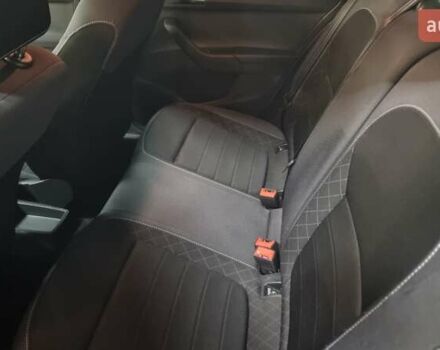 Белый Шкода Фабия, объемом двигателя 1 л и пробегом 101 тыс. км за 9500 $, фото 6 на Automoto.ua