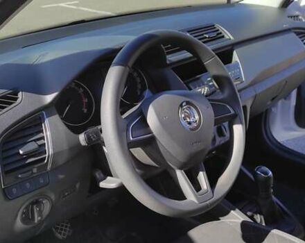 Шкода Фабия 2020 в Киеве на Automoto.ua Белый Шкода Фабия, объемом двигателя 1 л и пробегом 66 тыс. км за 11000 $, фото 13 на Automoto.ua