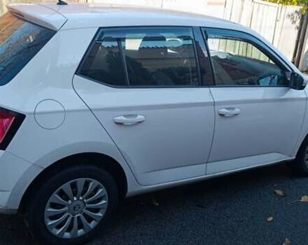 Белый Шкода Фабия, объемом двигателя 1 л и пробегом 87 тыс. км за 9800 $, фото 7 на Automoto.ua