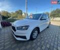 Білий Шкода Фабія, об'ємом двигуна 1 л та пробігом 3 тис. км за 16700 $, фото 1 на Automoto.ua