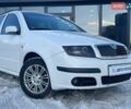 Белый Шкода Фабия, объемом двигателя 1.39 л и пробегом 240 тыс. км за 4990 $, фото 2 на Automoto.ua