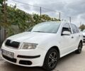 Белый Шкода Фабия, объемом двигателя 1.39 л и пробегом 200 тыс. км за 4700 $, фото 1 на Automoto.ua