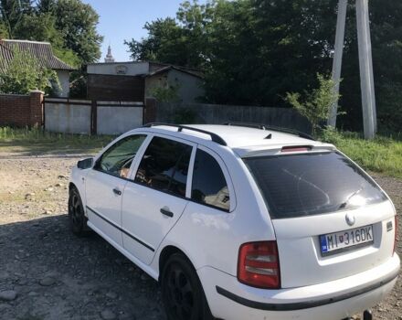 Білий Шкода Фабія, об'ємом двигуна 1.4 л та пробігом 252 тис. км за 1450 $, фото 2 на Automoto.ua