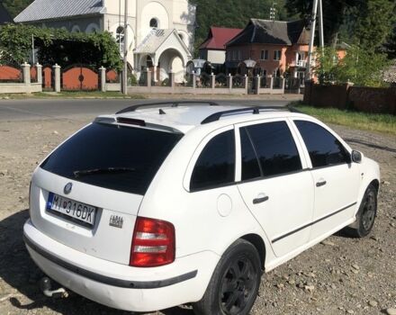 Білий Шкода Фабія, об'ємом двигуна 1.4 л та пробігом 252 тис. км за 1450 $, фото 1 на Automoto.ua