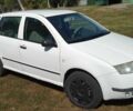 Белый Шкода Фабия, объемом двигателя 1.4 л и пробегом 384 тыс. км за 2500 $, фото 1 на Automoto.ua