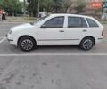 Белый Шкода Фабия, объемом двигателя 1.4 л и пробегом 319 тыс. км за 3000 $, фото 4 на Automoto.ua
