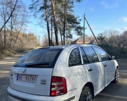 Білий Шкода Фабія, об'ємом двигуна 1.4 л та пробігом 333 тис. км за 1350 $, фото 4 на Automoto.ua
