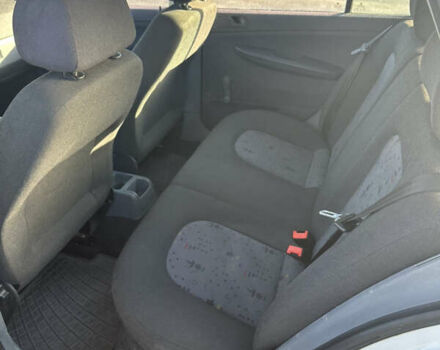 Белый Шкода Фабия, объемом двигателя 1.4 л и пробегом 270 тыс. км за 2999 $, фото 6 на Automoto.ua