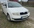 Белый Шкода Фабия, объемом двигателя 1.4 л и пробегом 374 тыс. км за 2800 $, фото 1 на Automoto.ua