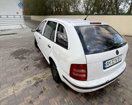Шкода Фабия 2003 в Хмельницком на Automoto.ua Белый Шкода Фабия, объемом двигателя 1.4 л и пробегом 394 тыс. км за 2400 $, фото 6 на Automoto.ua