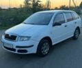 Білий Шкода Фабія, об'ємом двигуна 1.4 л та пробігом 270 тис. км за 2600 $, фото 1 на Automoto.ua