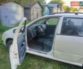 Білий Шкода Фабія, об'ємом двигуна 1.2 л та пробігом 275 тис. км за 1950 $, фото 3 на Automoto.ua