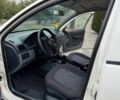Білий Шкода Фабія, об'ємом двигуна 1.4 л та пробігом 210 тис. км за 1697 $, фото 3 на Automoto.ua