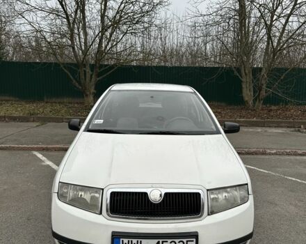 Белый Шкода Фабия, объемом двигателя 1.9 л и пробегом 300 тыс. км за 1750 $, фото 3 на Automoto.ua