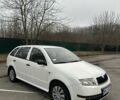 Белый Шкода Фабия, объемом двигателя 1.9 л и пробегом 300 тыс. км за 1750 $, фото 1 на Automoto.ua