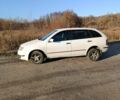 Белый Шкода Фабия, объемом двигателя 1.4 л и пробегом 257 тыс. км за 3000 $, фото 2 на Automoto.ua